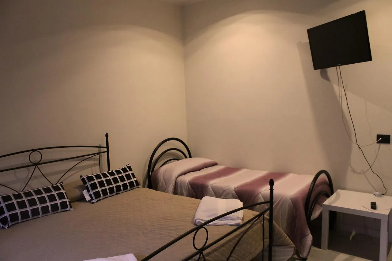 B&B Torre Rometta Marea Oda ve Kahvaltı