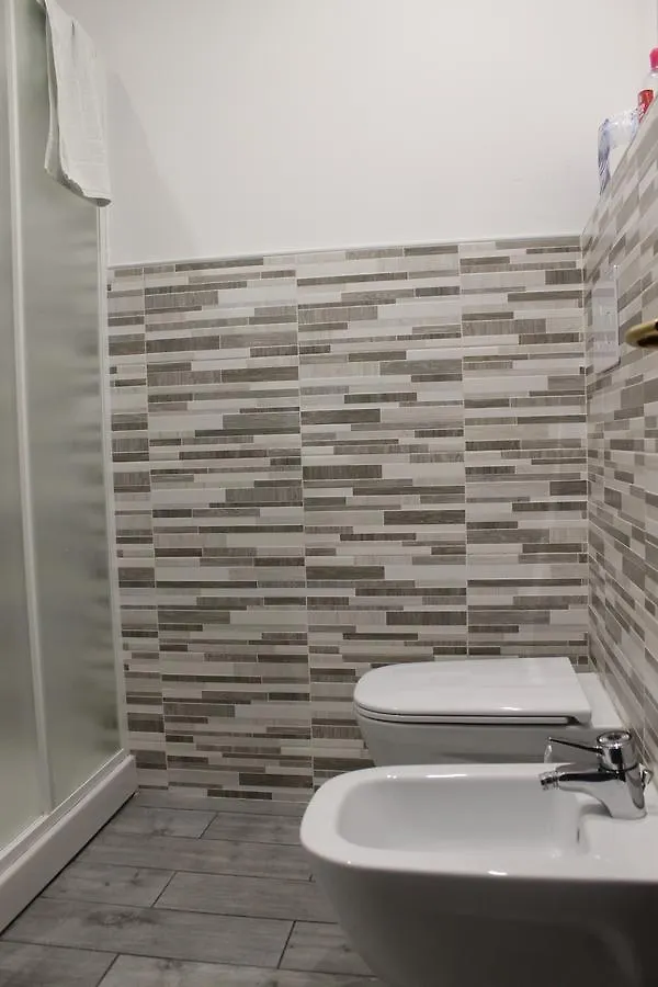 Oda ve Kahvaltı B&B Torre Rometta Marea İtalya